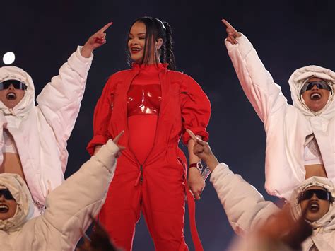 rihanna fuck|This Is Why Rihanna Said ‘F*ck You’ In a Viral Clip from Fentys Ball